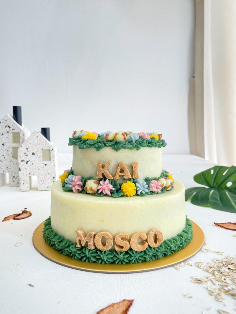 Leaf Wreath Cake - Image 2